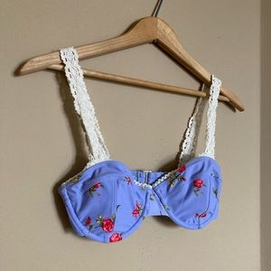 Lace floral bikini top